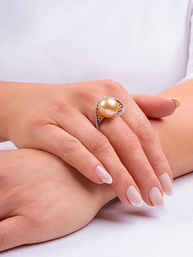 картинка Золотое кольцо с жемчугом К01-25 